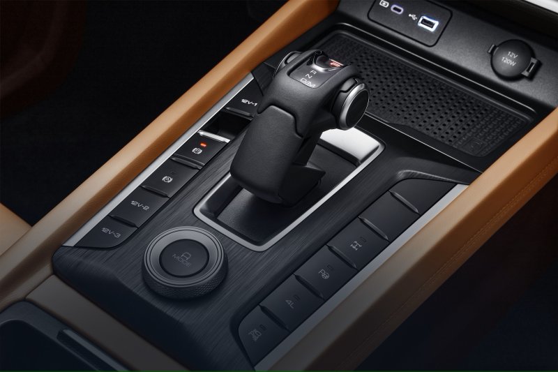 Физикалық басқару түймелері. Жүру режимдерін таңдау «шайбасы»